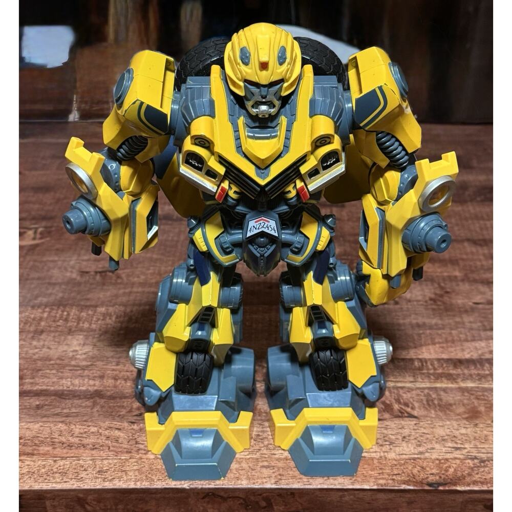 Transformers Bumblebee NO Lights & Sounds Cyber Stompin Hasbro 2006 Figure